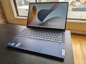 Lenovo IdeaPad Flex 5i 14IRU8 review: Affordable 14-inch convertible with Thunderbolt 4